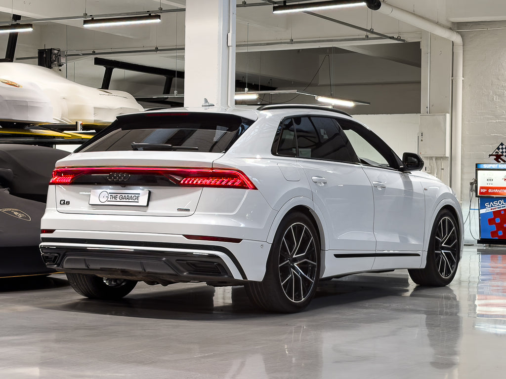 2024 Audi Q8 55TFSI Quattro Black Edition