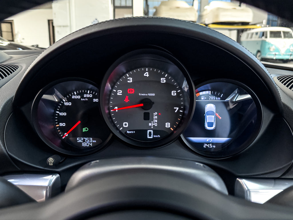 2017 Porsche 718 Cayman S