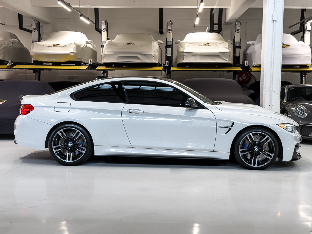 2017 BMW M4 Pure Edition