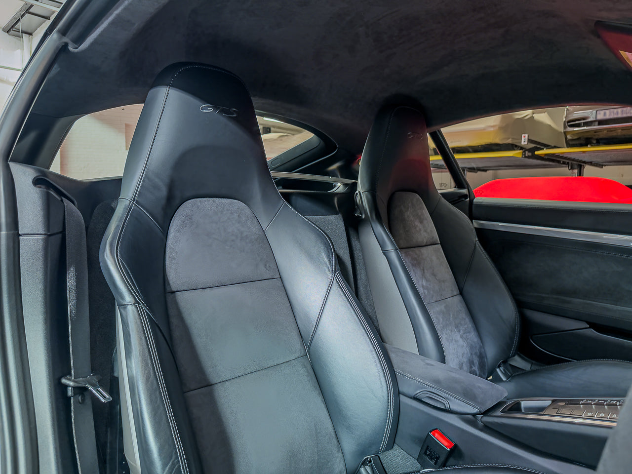 2015 Porsche Cayman GTS