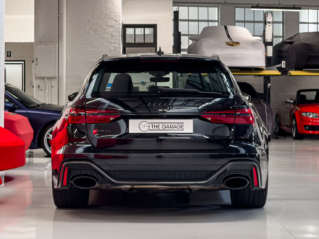 2023 Audi RS6 Quattro Performance