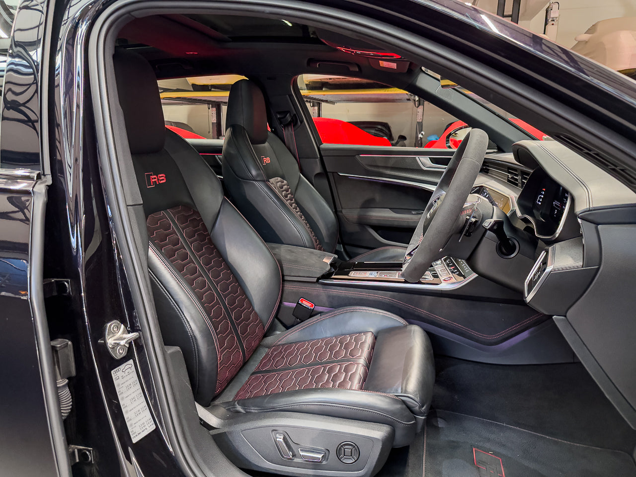 2023 Audi RS6 Quattro Performance