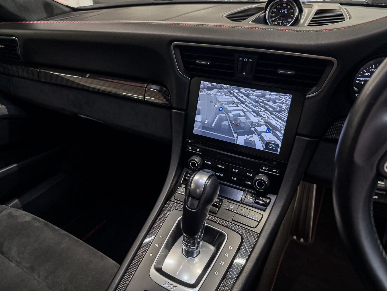 2018 Porsche 911 Carrera GTS