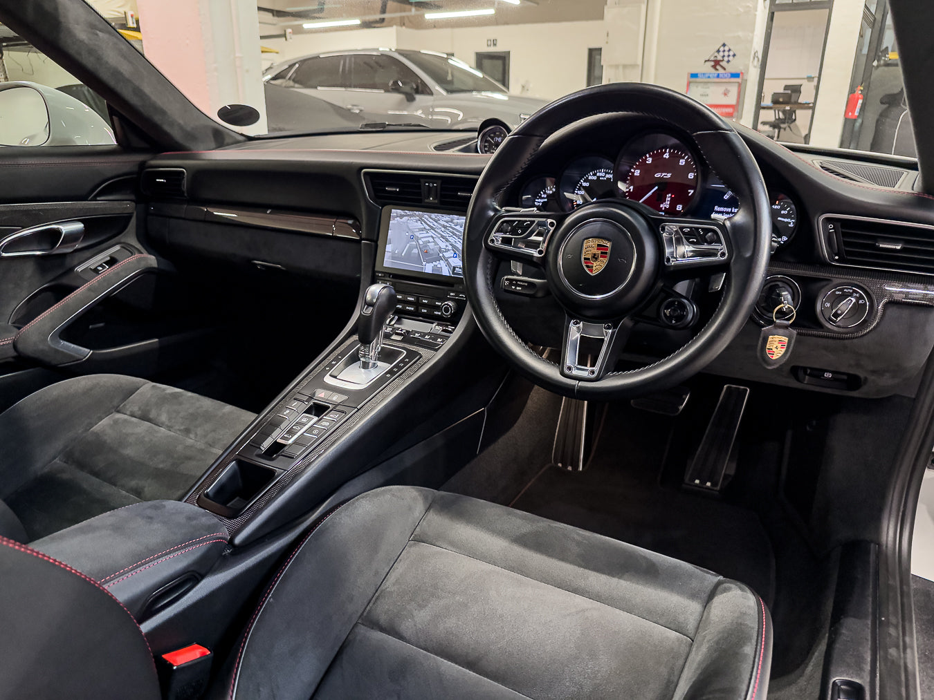 2018 Porsche 911 Carrera GTS