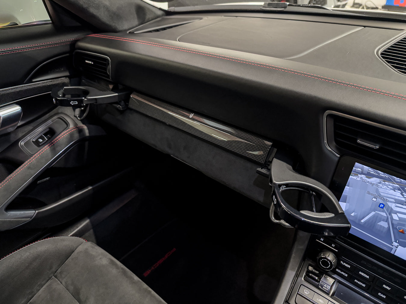 2018 Porsche 911 Carrera GTS