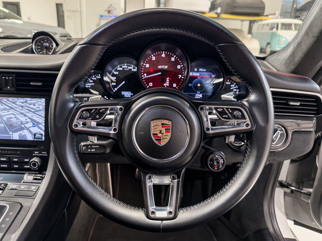 2018 Porsche 911 Carrera GTS