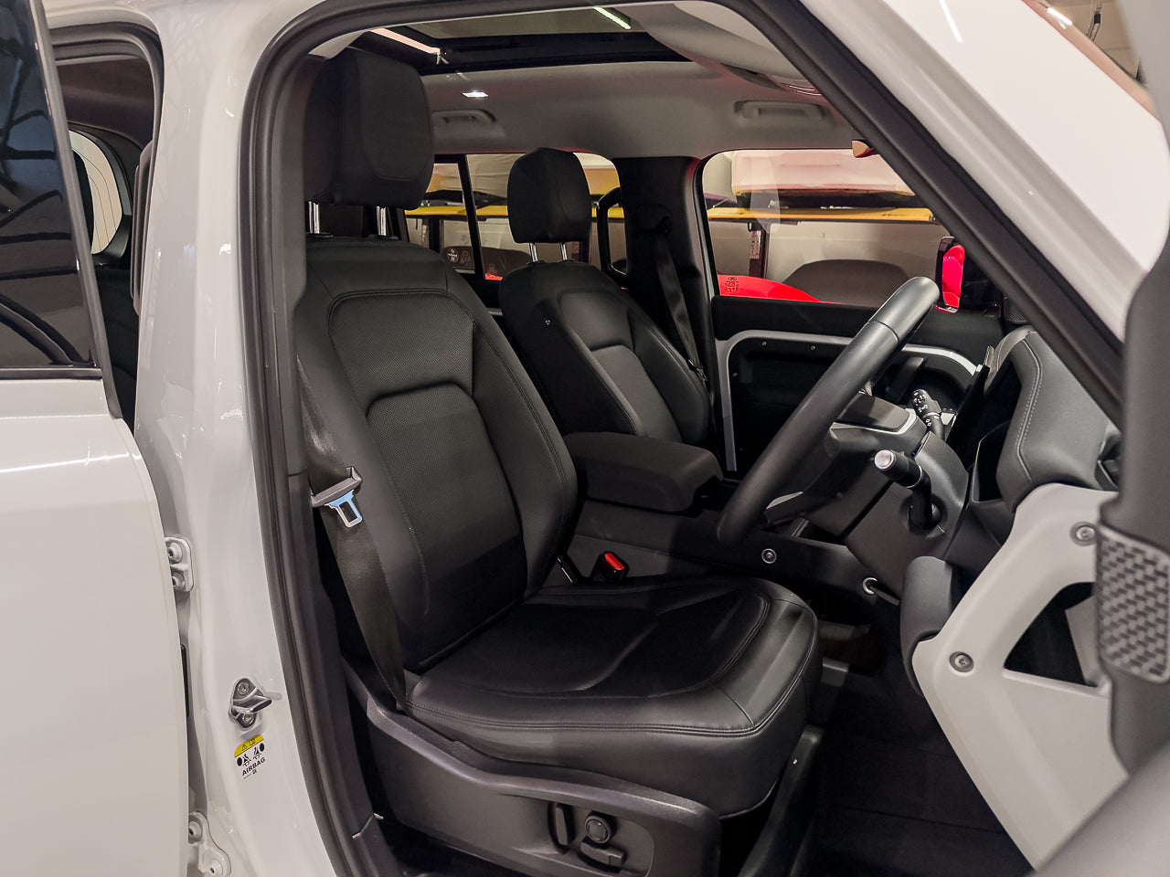 2023 Land Rover Defender 110 D300 SE