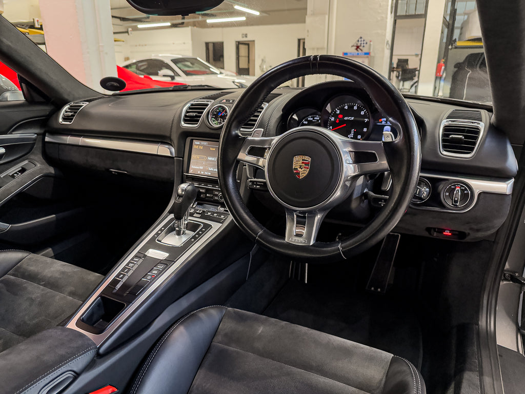 2015 Porsche Cayman GTS