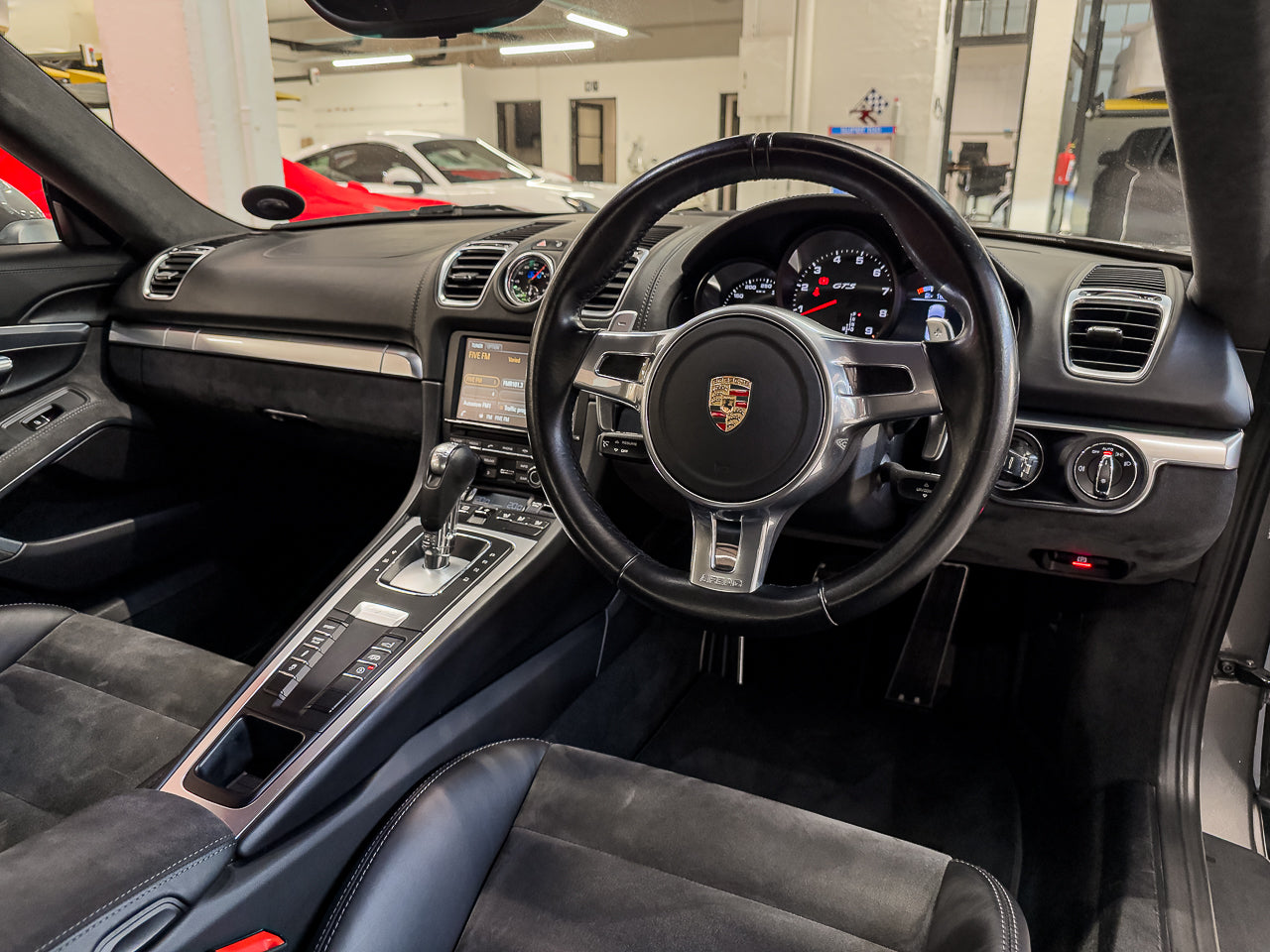 2015 Porsche Cayman GTS