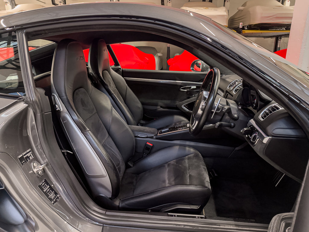 2015 Porsche Cayman GTS