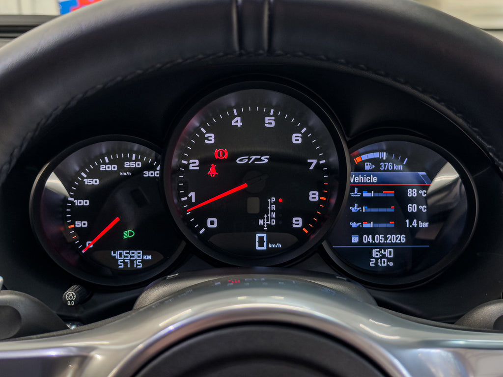 2015 Porsche Cayman GTS