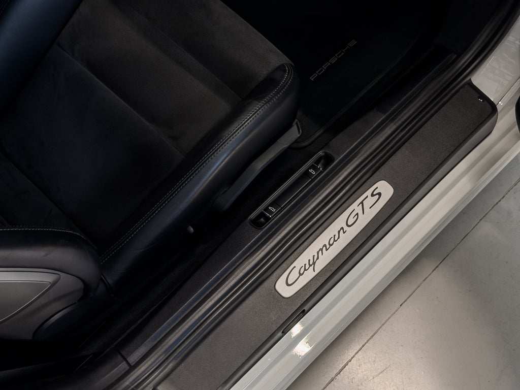 2015 Porsche Cayman GTS