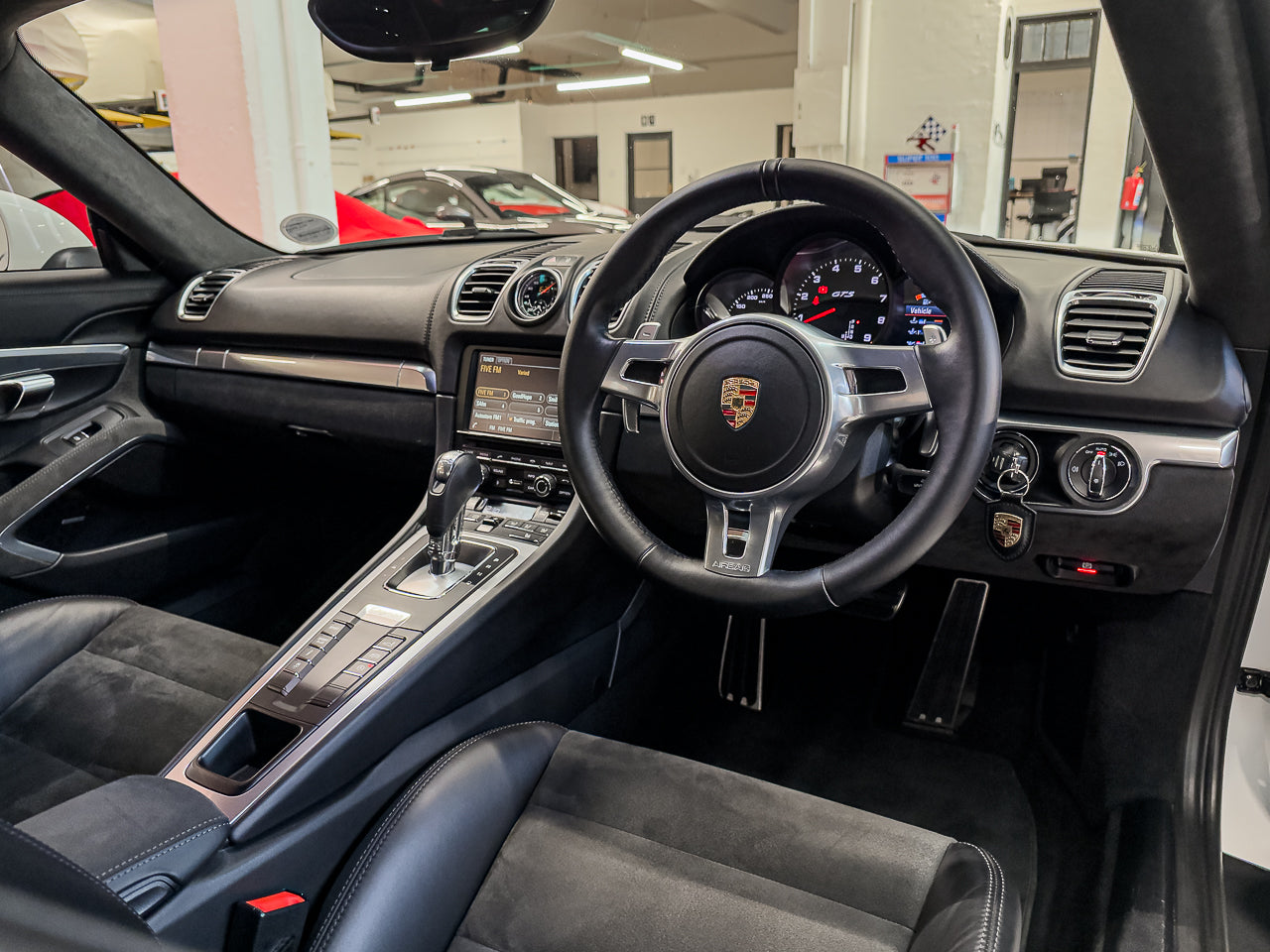 2015 Porsche Cayman GTS
