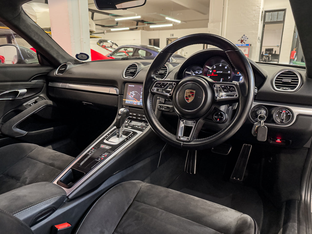 2018 Porsche 718 Cayman GTS