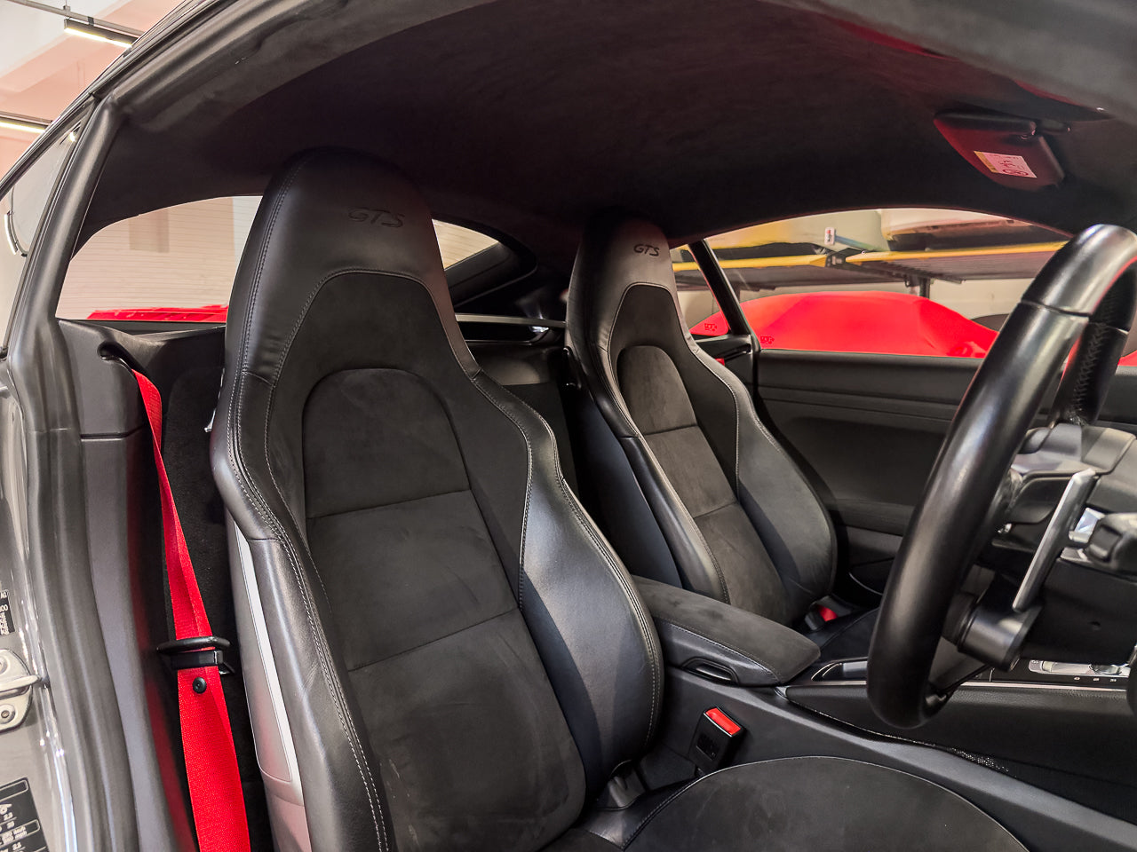2018 Porsche 718 Cayman GTS
