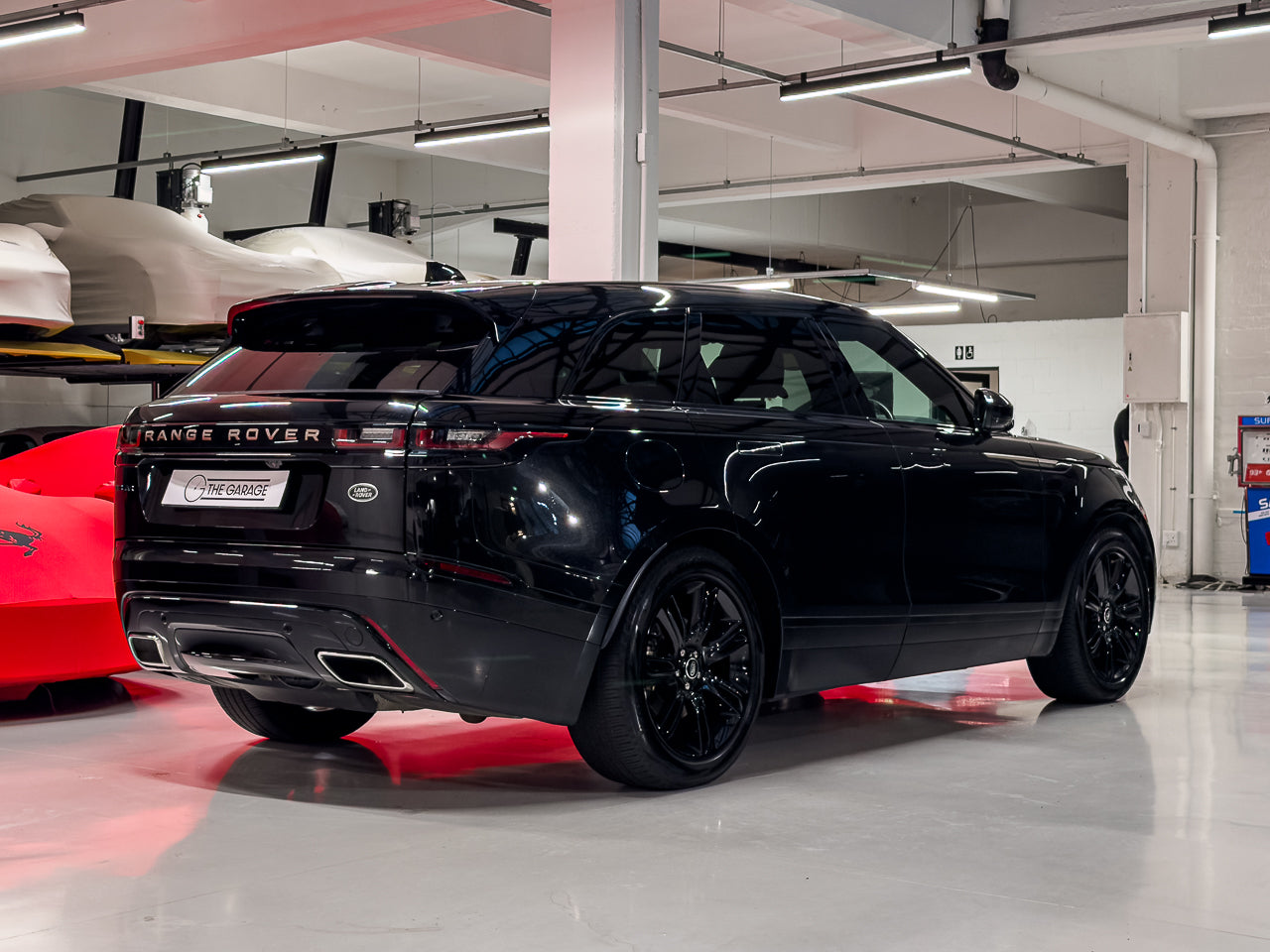 2023 Range Rover Velar D300 R-Dynamic HSE