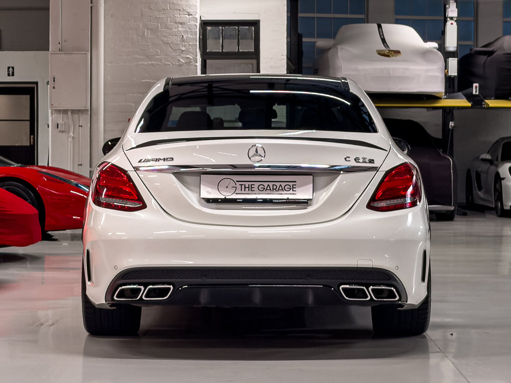 2015 Mercedes-AMG C63 S Edition 1