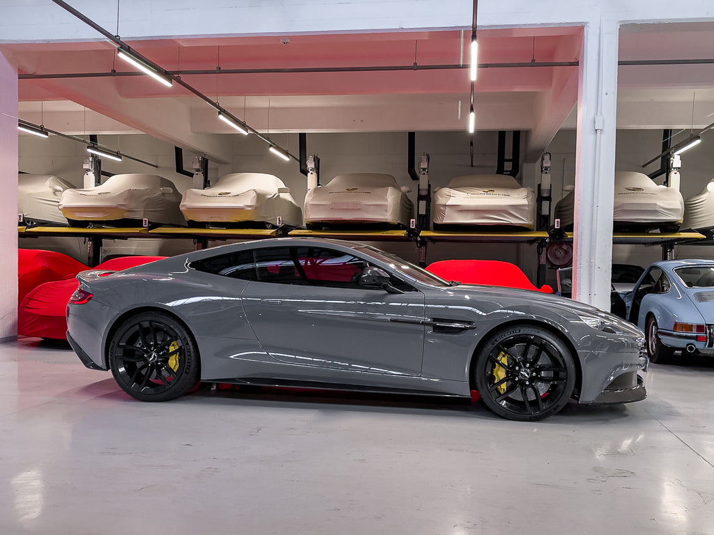 2016 Aston Martin Vanquish