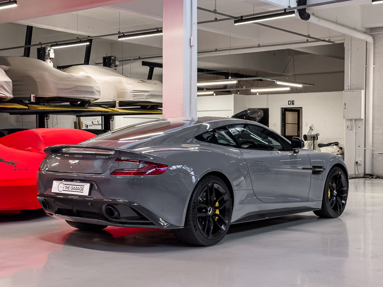 2016 Aston Martin Vanquish
