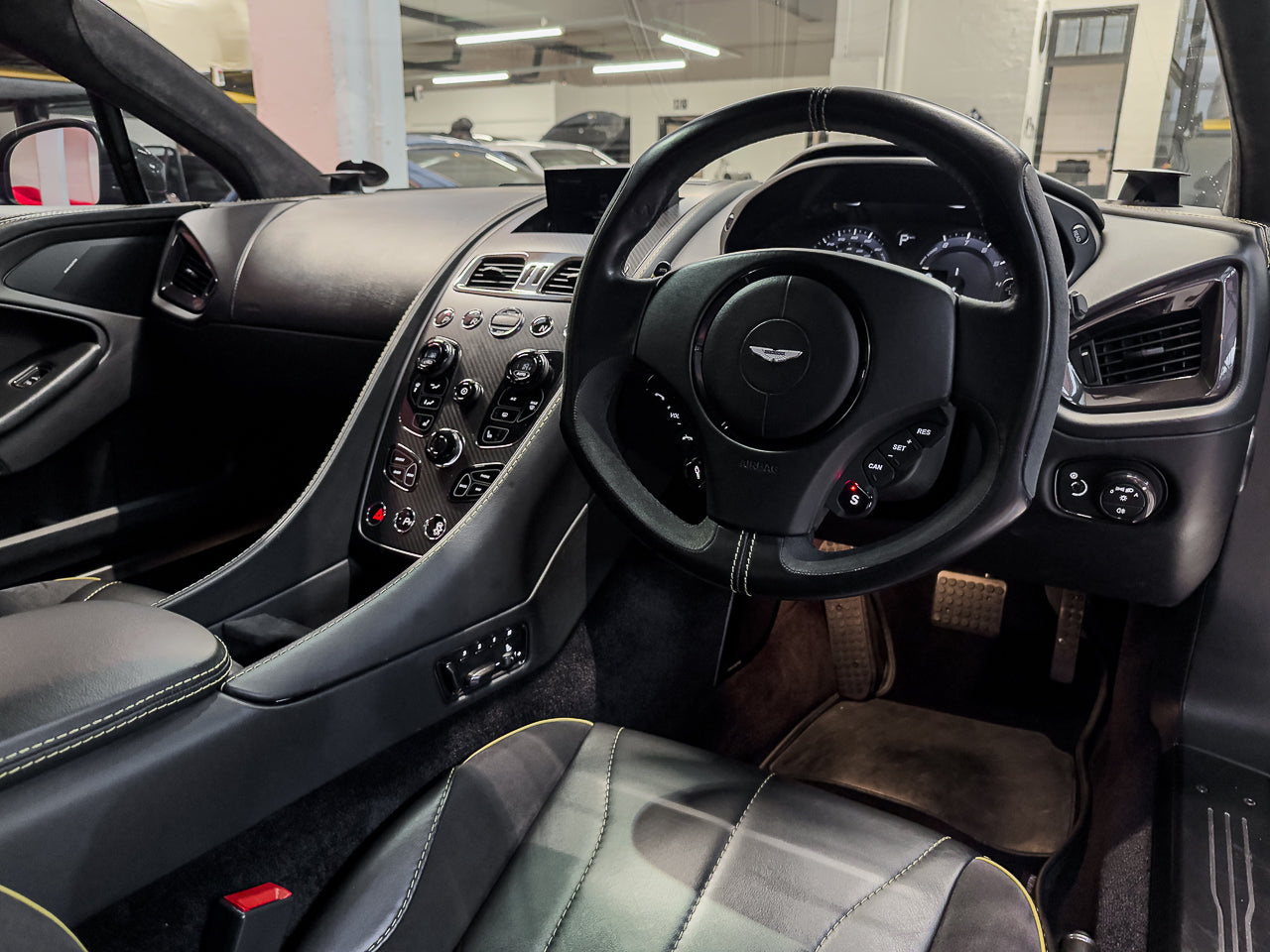 2016 Aston Martin Vanquish