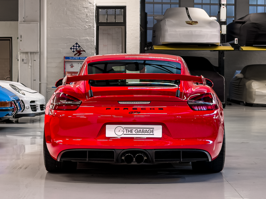 2016 Porsche Cayman GT4