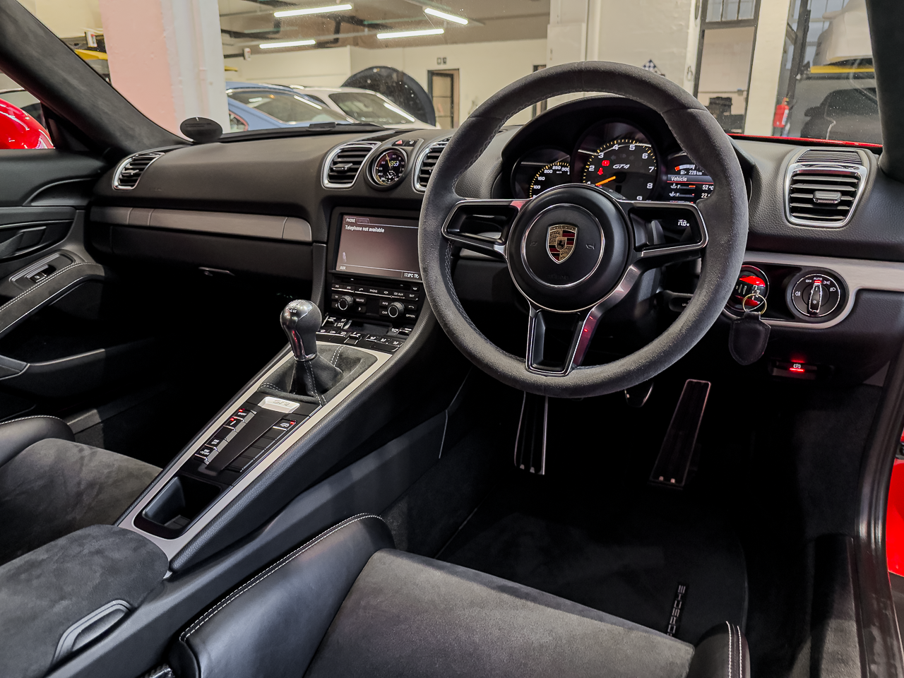 2016 Porsche Cayman GT4