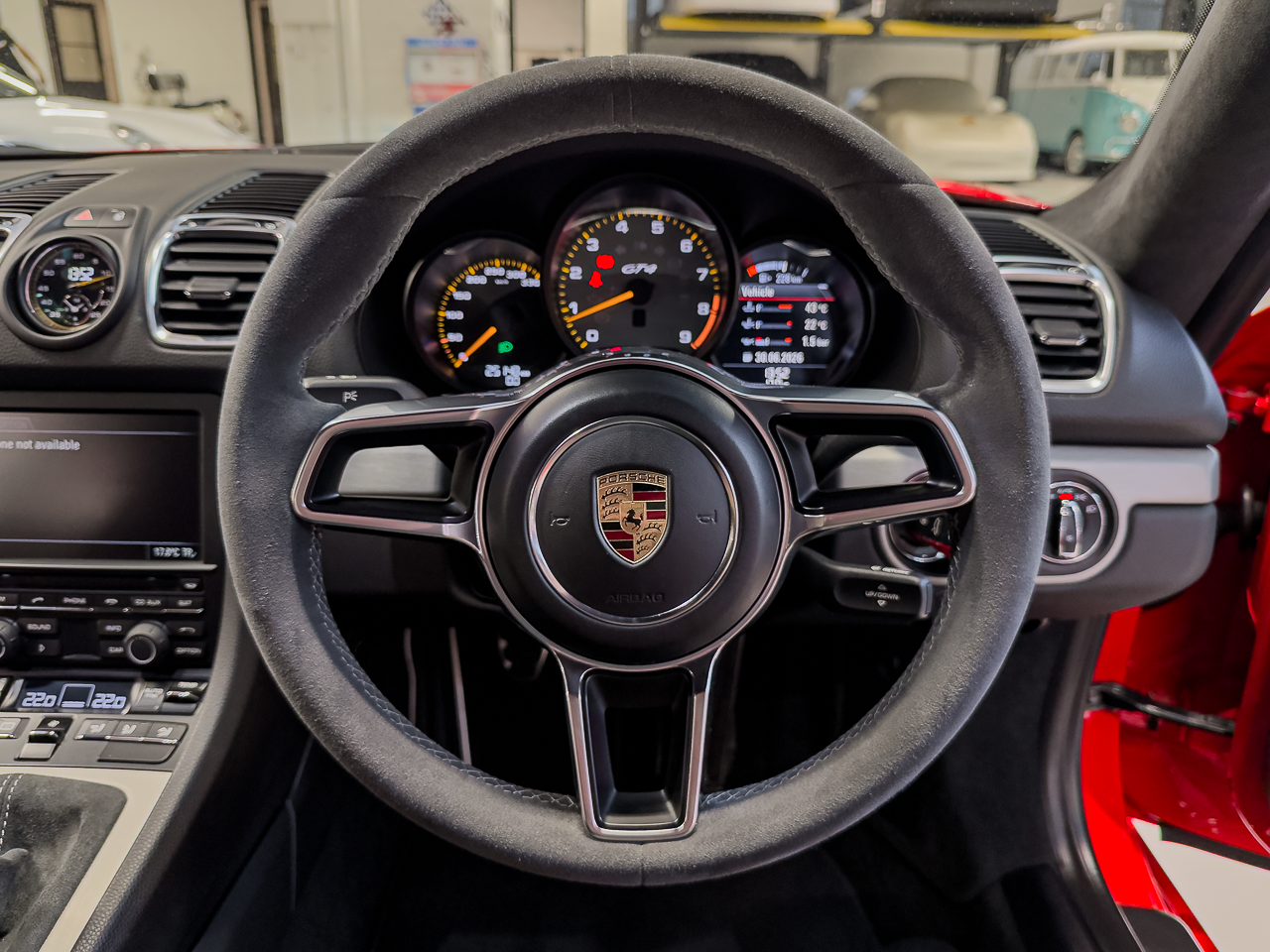 2016 Porsche Cayman GT4