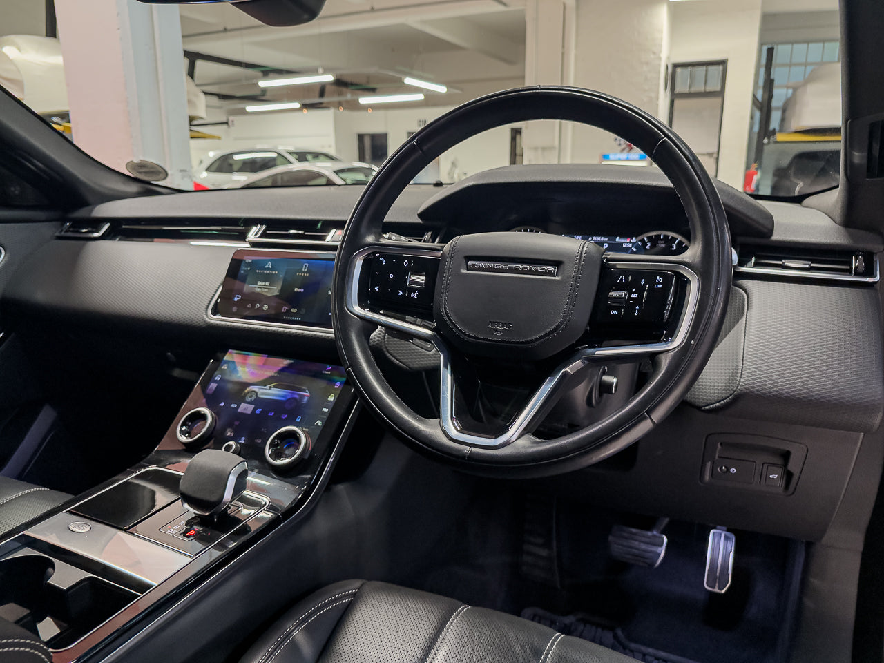 2023 Range Rover Velar D300 R-Dynamic HSE