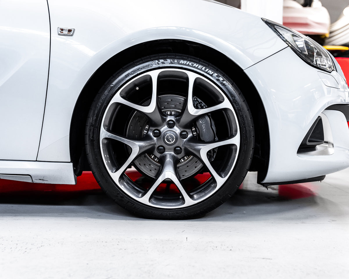 2013 Opel Astra OPC