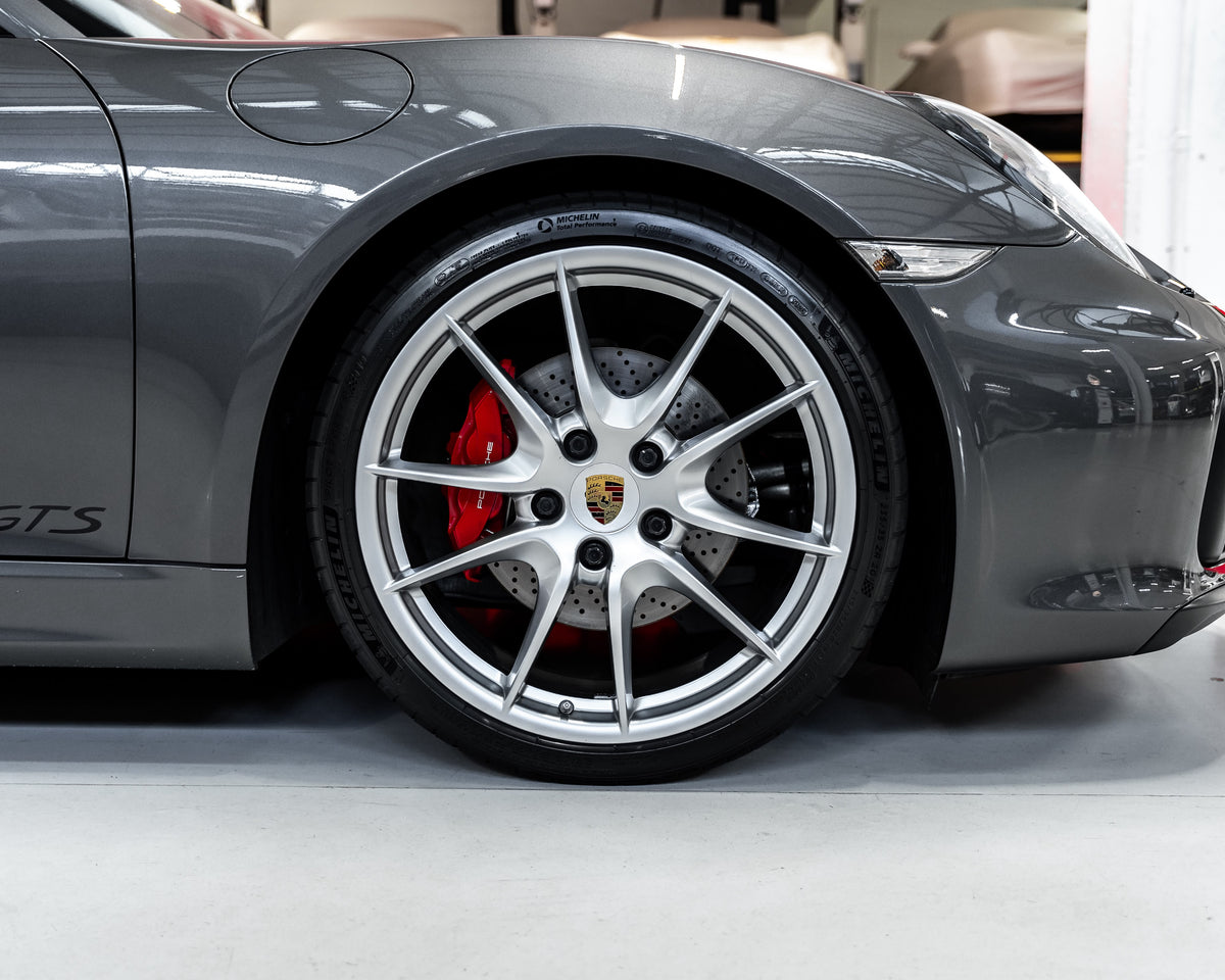2015 Porsche Cayman GTS