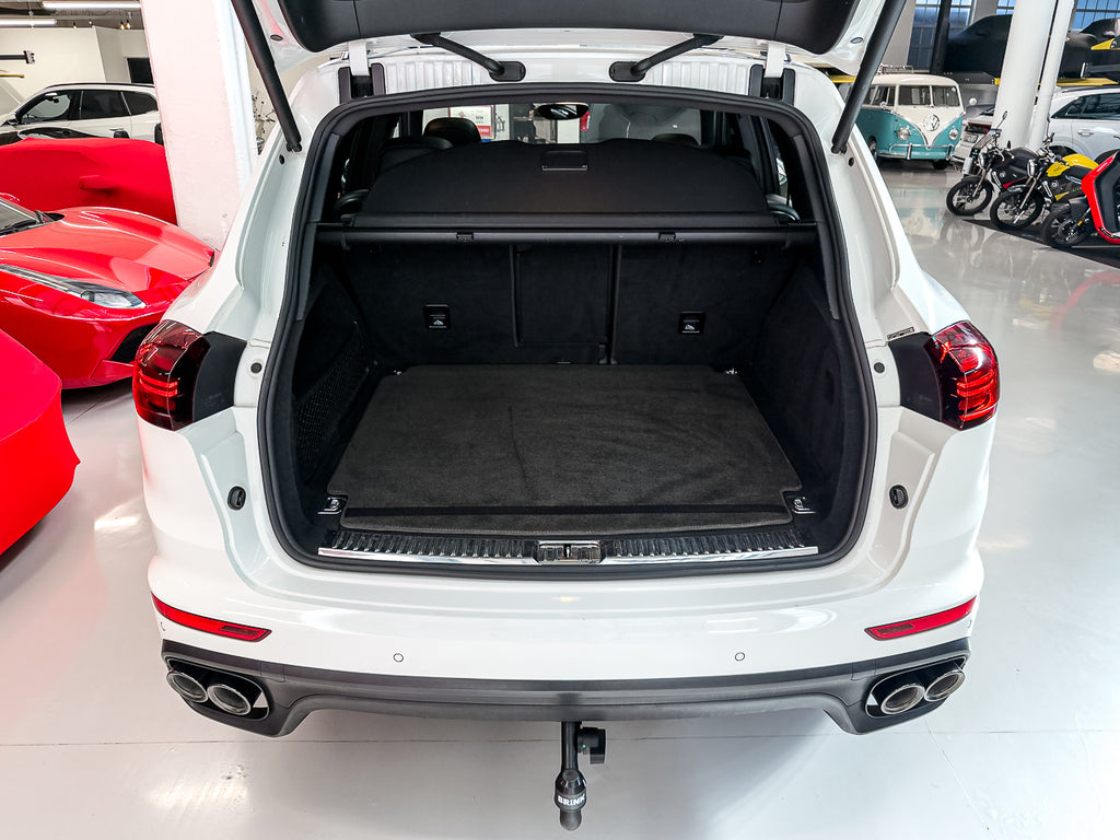 2018 Porsche Cayenne Diesel Platinum Edition