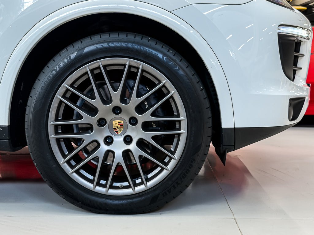 2018 Porsche Cayenne Diesel Platinum Edition