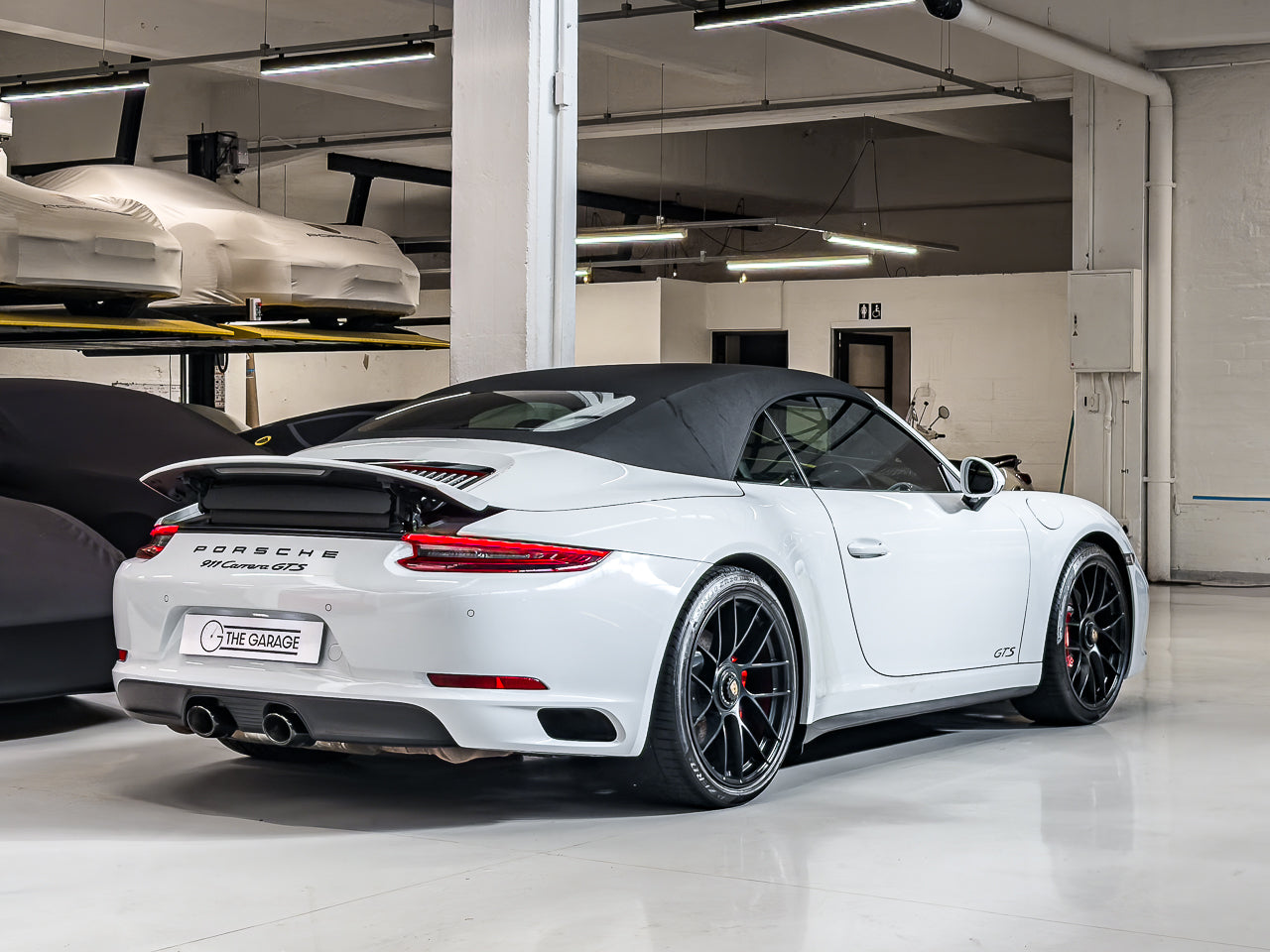 2018 Porsche 911 Carrera GTS Cabriolet