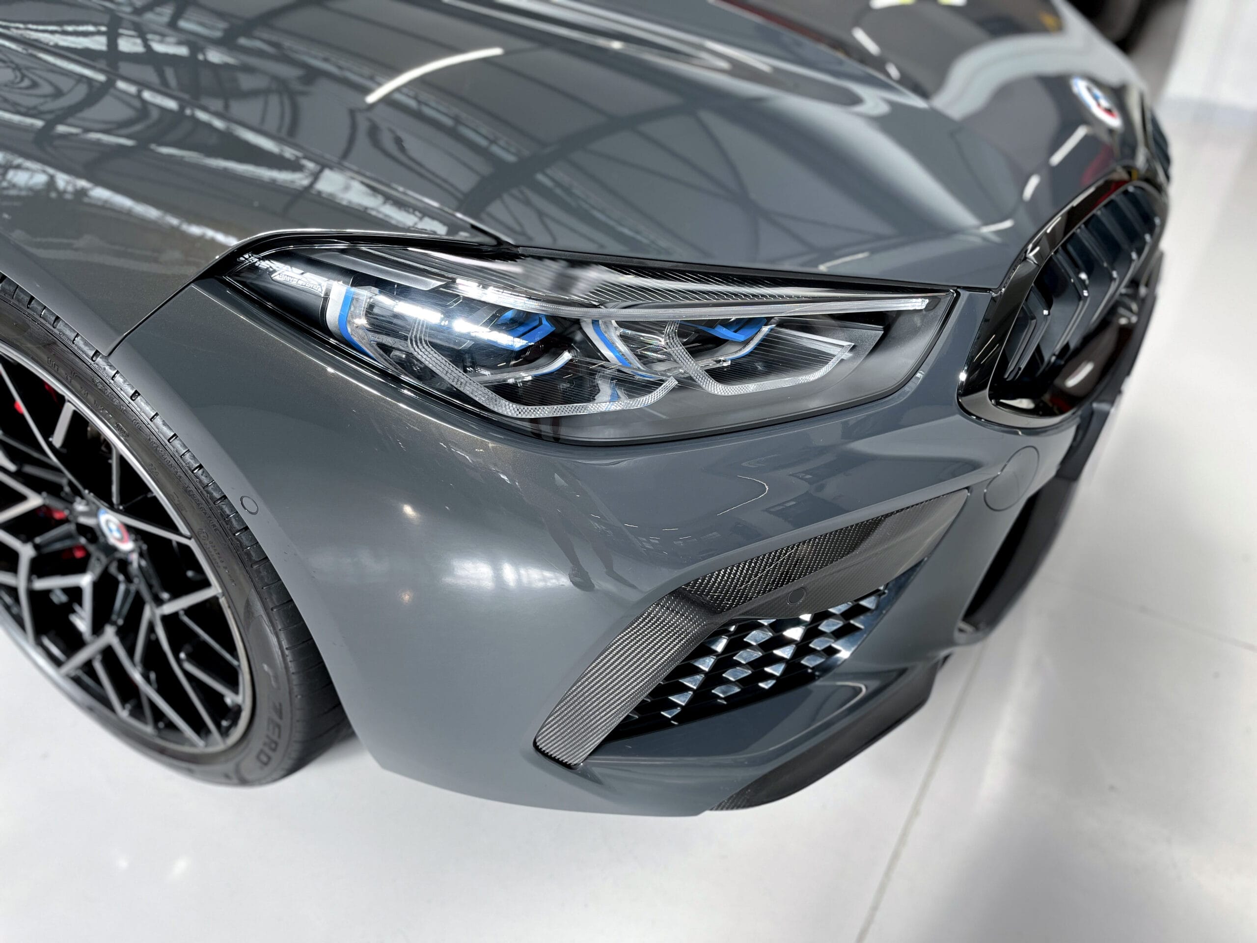 The_Garage_BMW_M8_Comp7